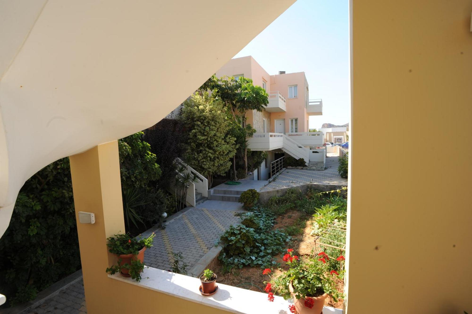 Apartahotel Georgina 2*