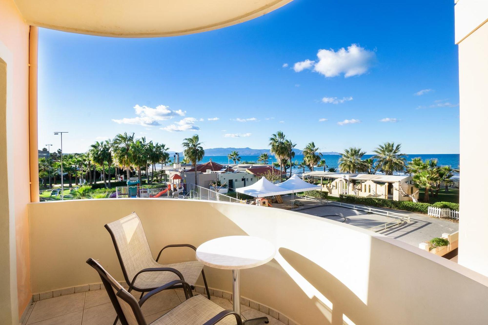 Georgina Apartahotel Agia Marina