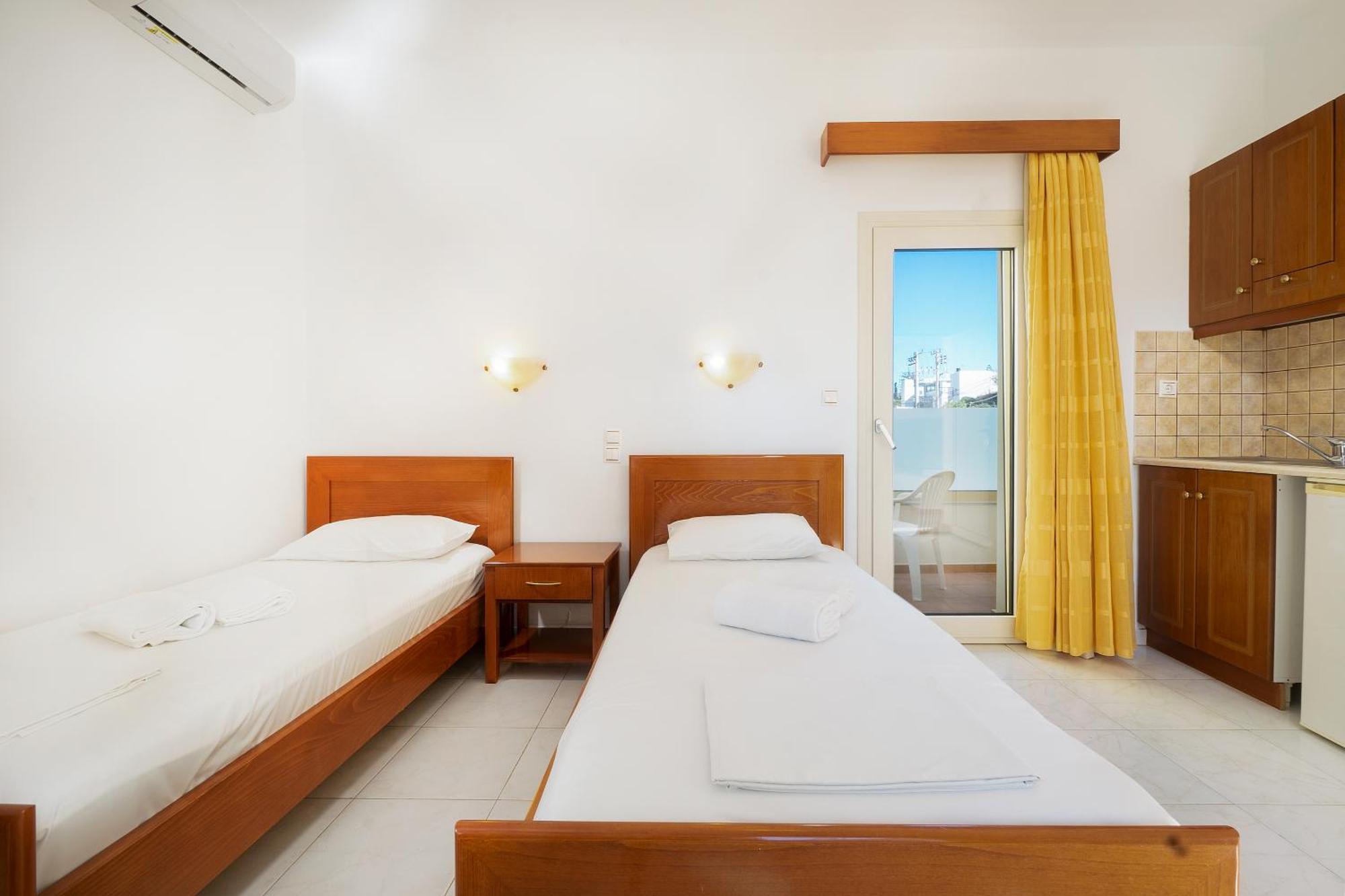 Apartahotel Georgina Agia Marina