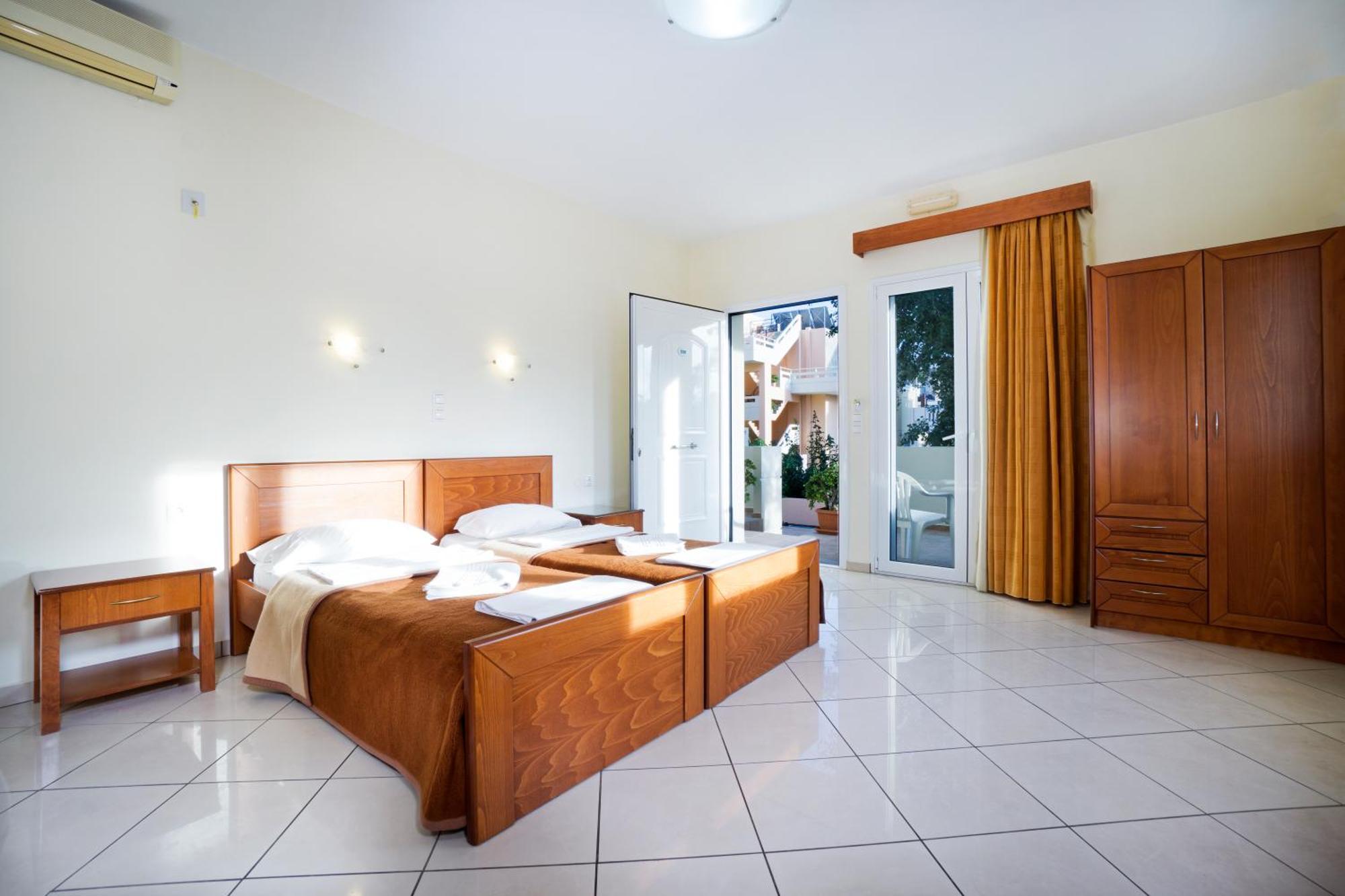 Apartahotel Georgina 2*