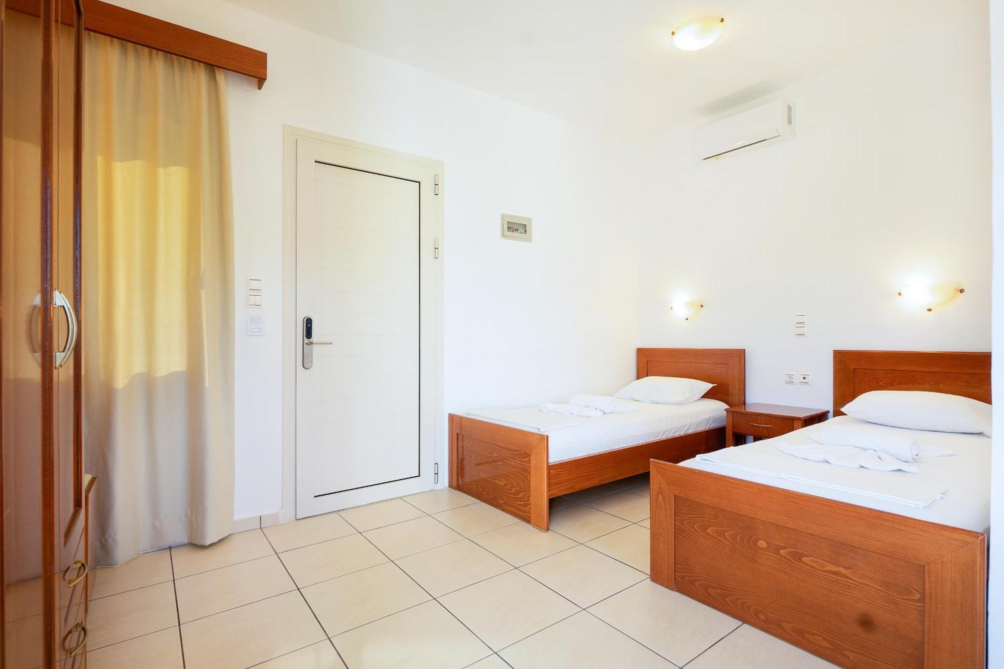 Georgina Aparthotel